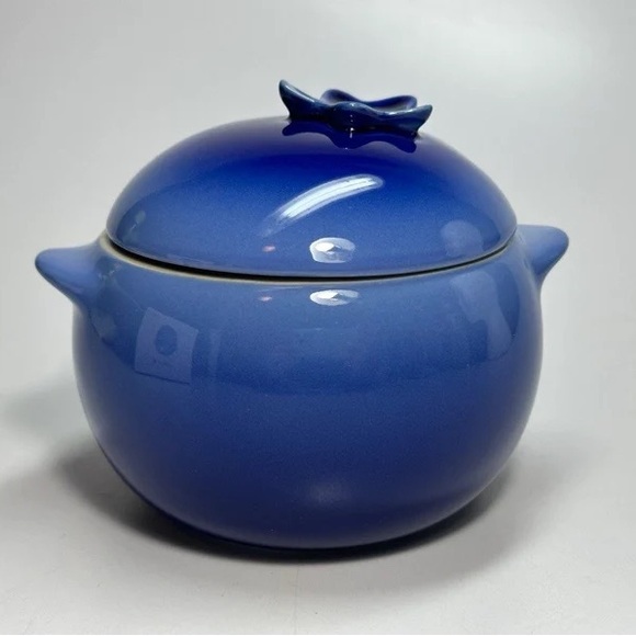 Le Creuset Kitchen Mini Petit Blueberry Casserole Cocotte 20oz 0.6L Stoneware - Picture 2 of 4